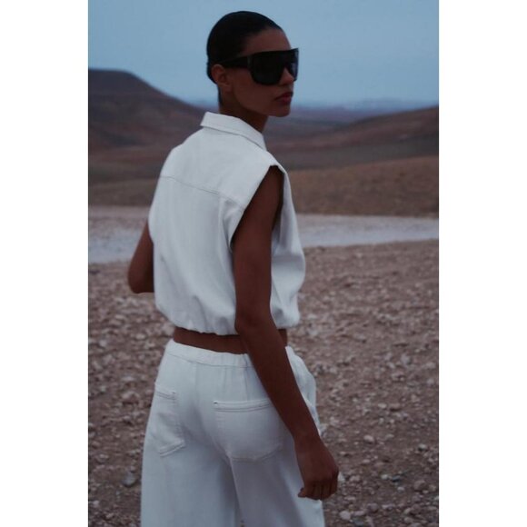 ZARA TOPSTITCHED WAISTCOAT WITH ELASTICATED HEM - Picture 4 of 8